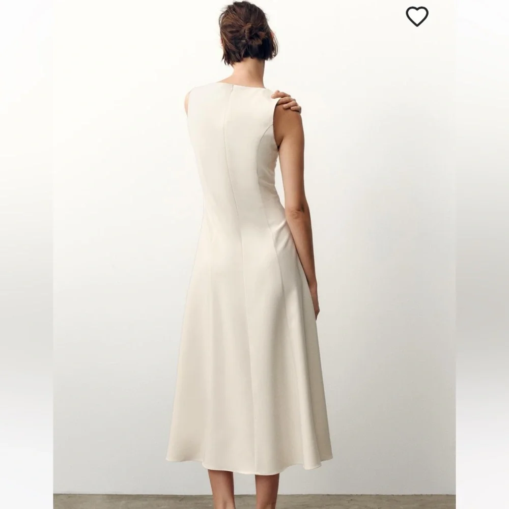 Zara NWT Cream Sleeveless Faux button Midi Dress attached Gold belt size Large - Picture 5 of 12